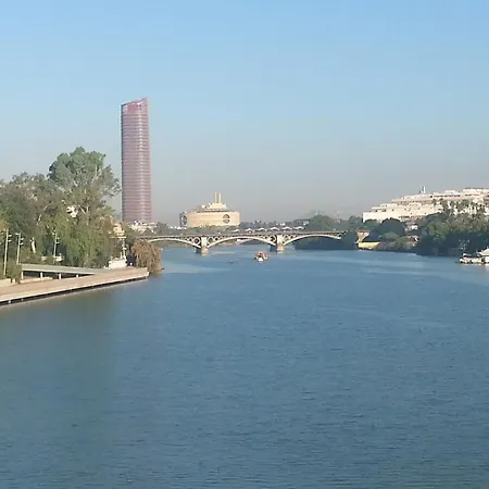 A Orillas Del Guadalquivir Seville Exterior photo